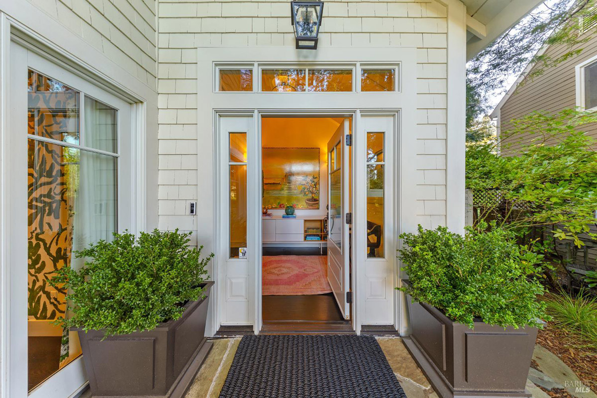 21 Niven Way, Larkspur #82