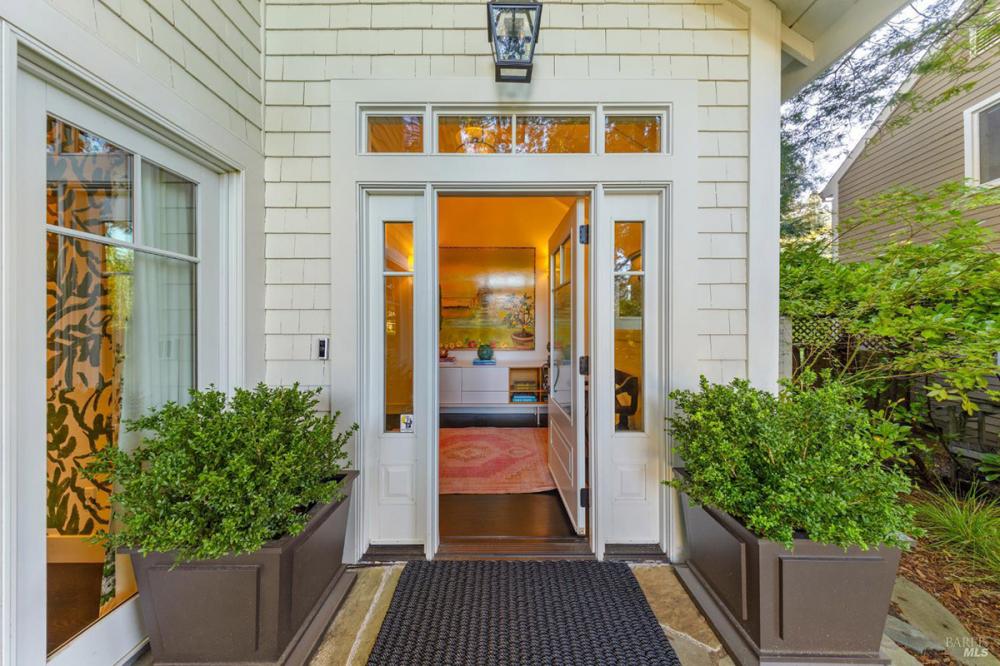 21 Niven Way, Larkspur #82