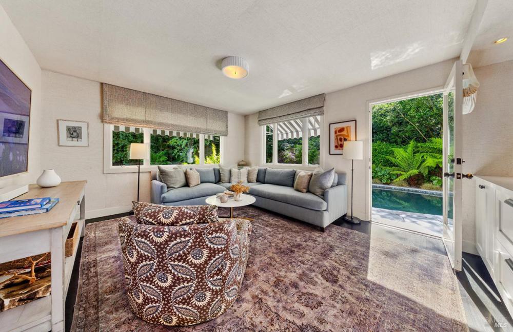 21 Niven Way, Larkspur #82