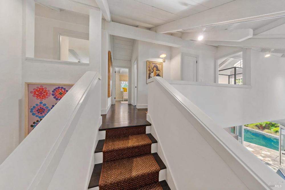 21 Niven Way, Larkspur #82