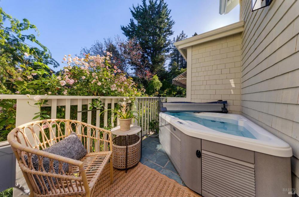 21 Niven Way, Larkspur #82