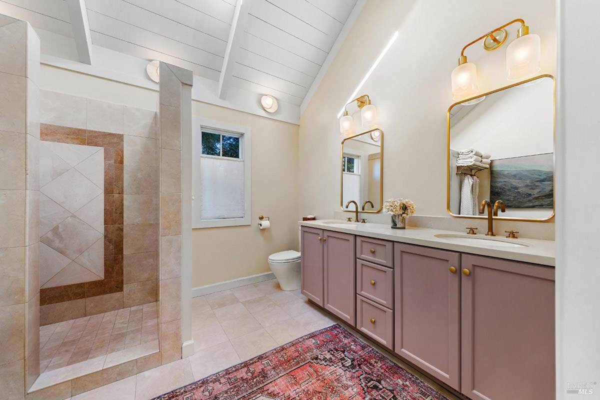 21 Niven Way, Larkspur #82
