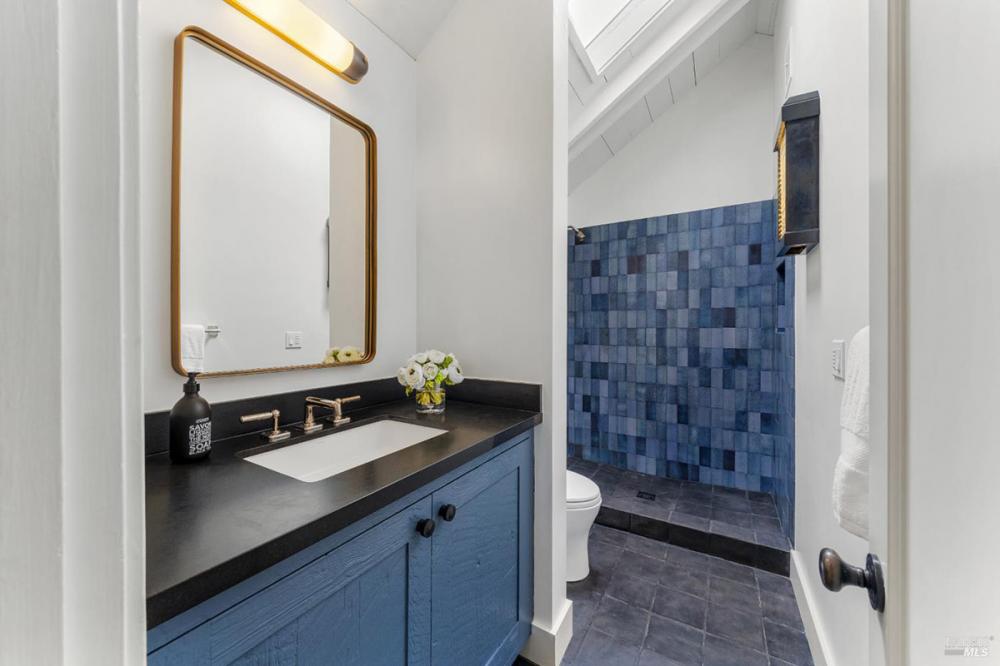 21 Niven Way, Larkspur #82