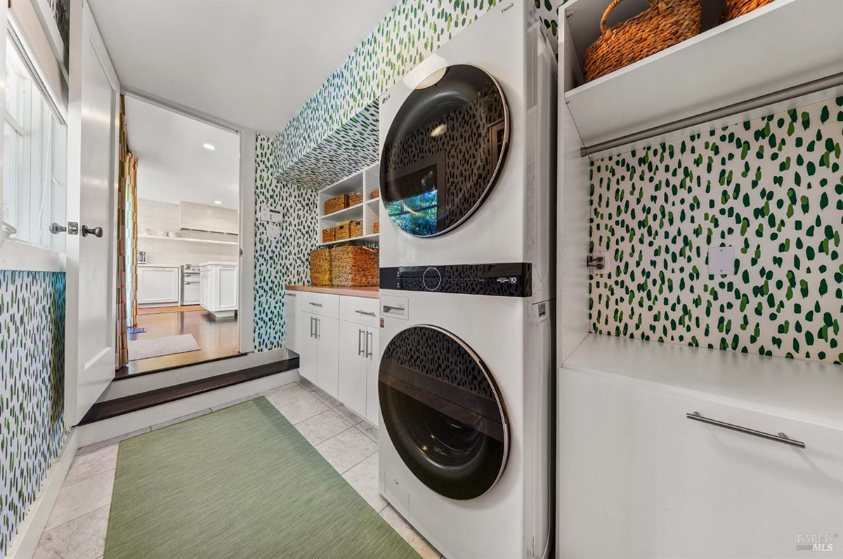 21 Niven Way, Larkspur #82