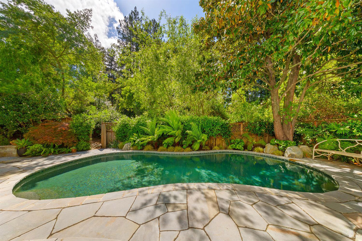 21 Niven Way, Larkspur #82