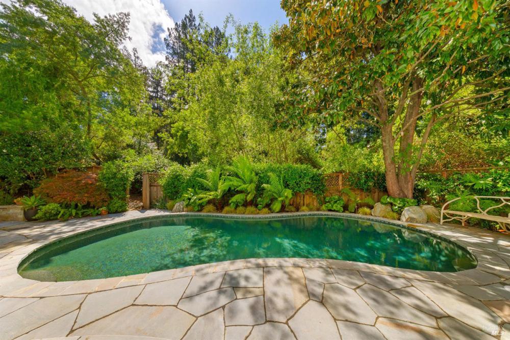 21 Niven Way, Larkspur #82