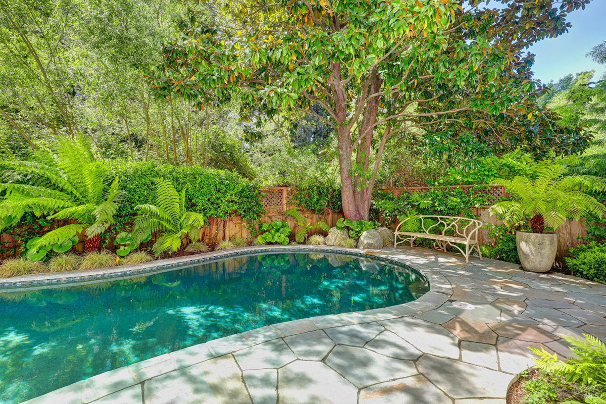 21 Niven Way, Larkspur #82
