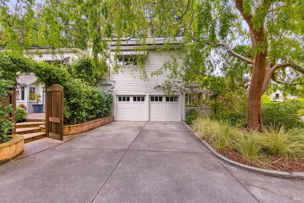 21 Niven Way, Larkspur #82