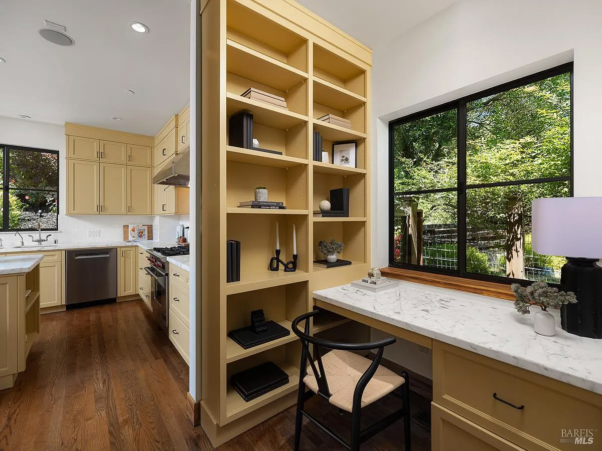 110 Walnut Avenue, Corte Madera #62