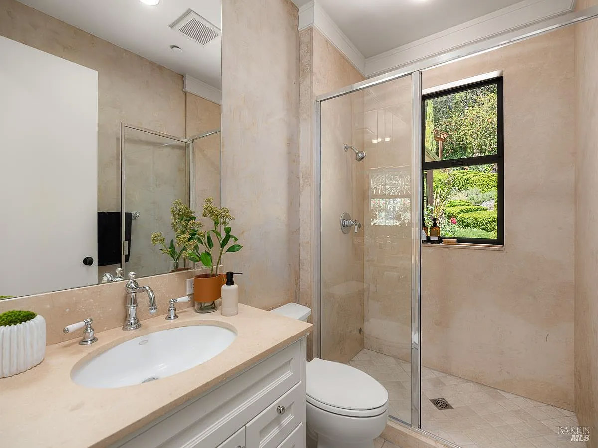 110 Walnut Avenue, Corte Madera #62