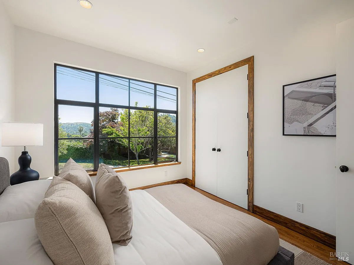 110 Walnut Avenue, Corte Madera #62