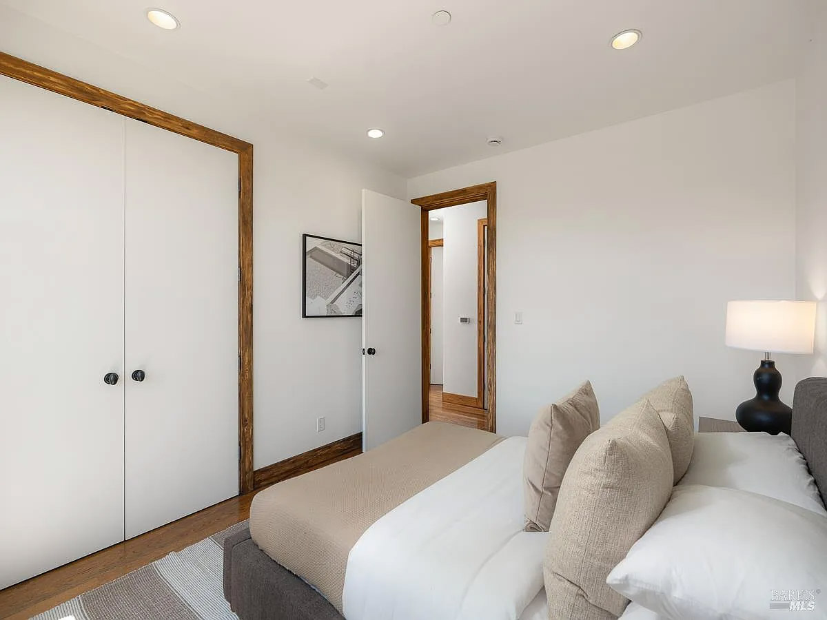 110 Walnut Avenue, Corte Madera #62