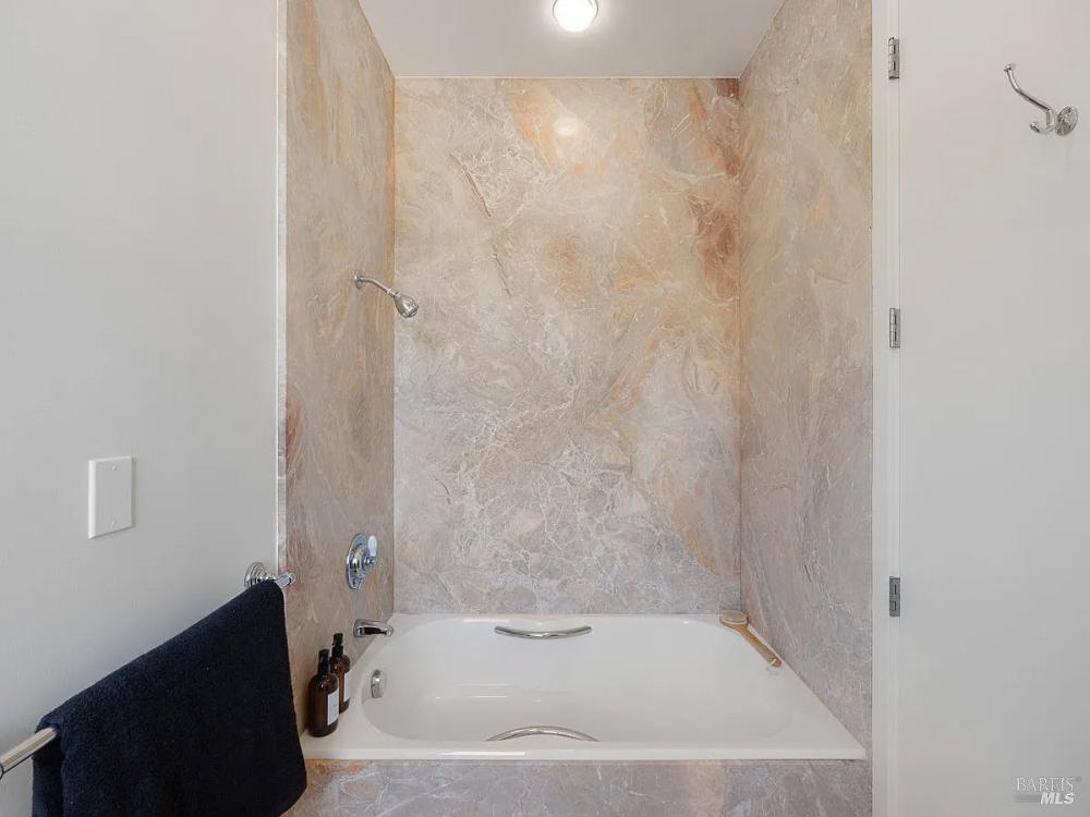 110 Walnut Avenue, Corte Madera #62