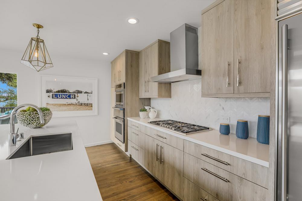 21 Oak Place, Belvedere #43