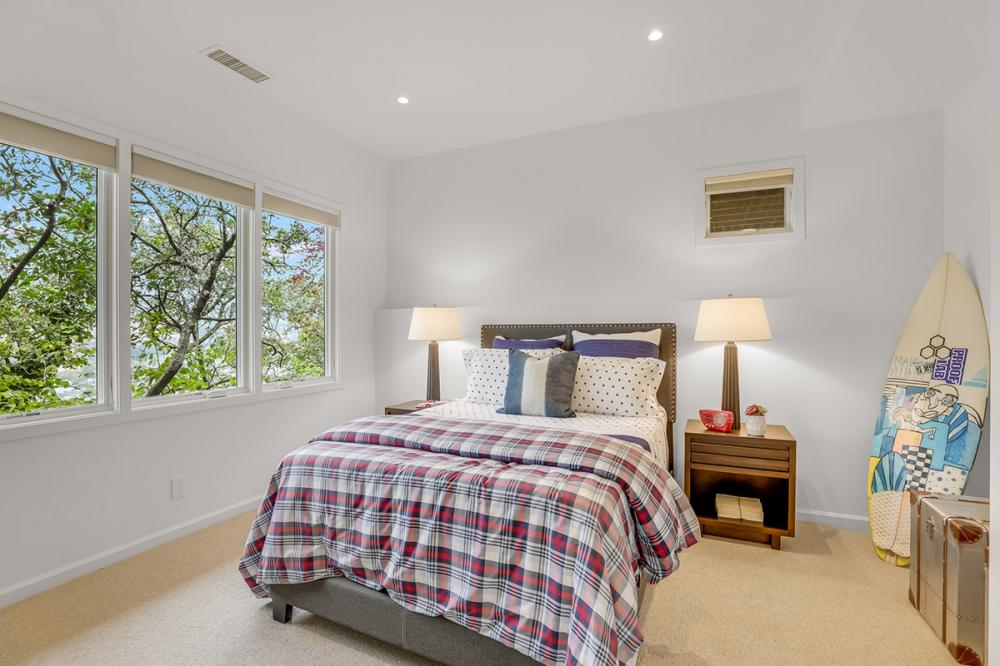 21 Oak Place, Belvedere #43