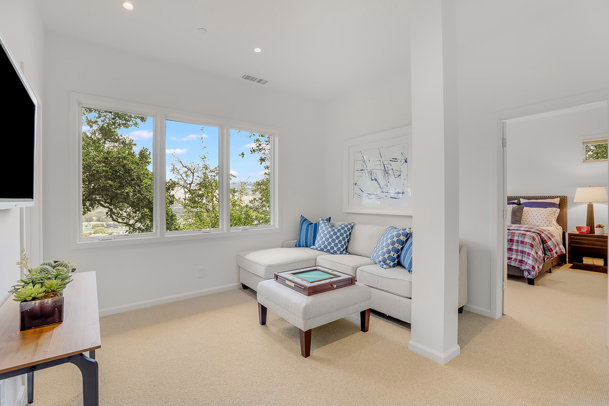 21 Oak Place, Belvedere #43