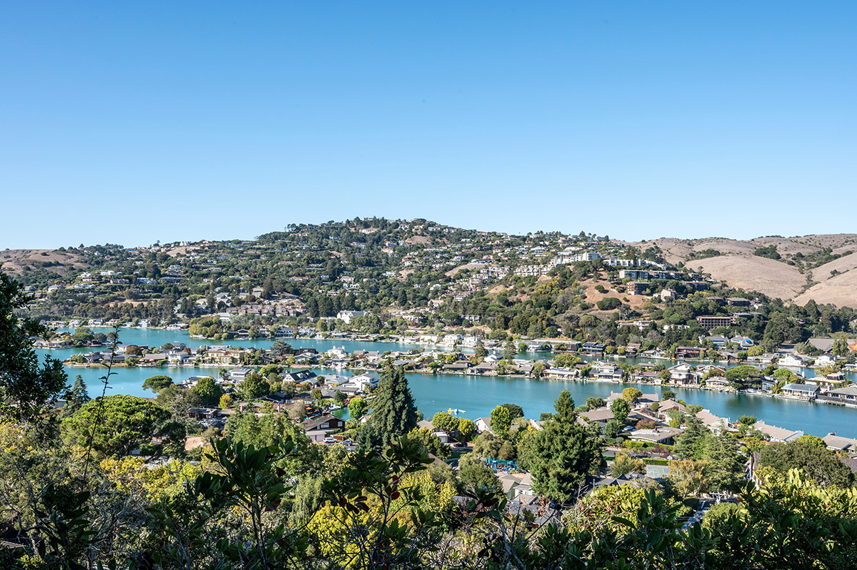 21 Oak Place, Belvedere #43