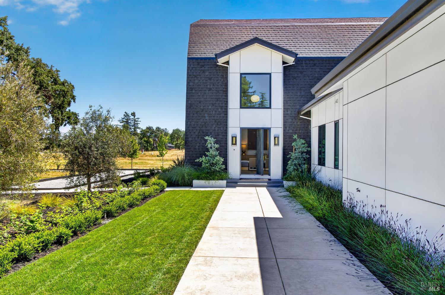 1100 & 1098 Craig Avenue, Sonoma #98