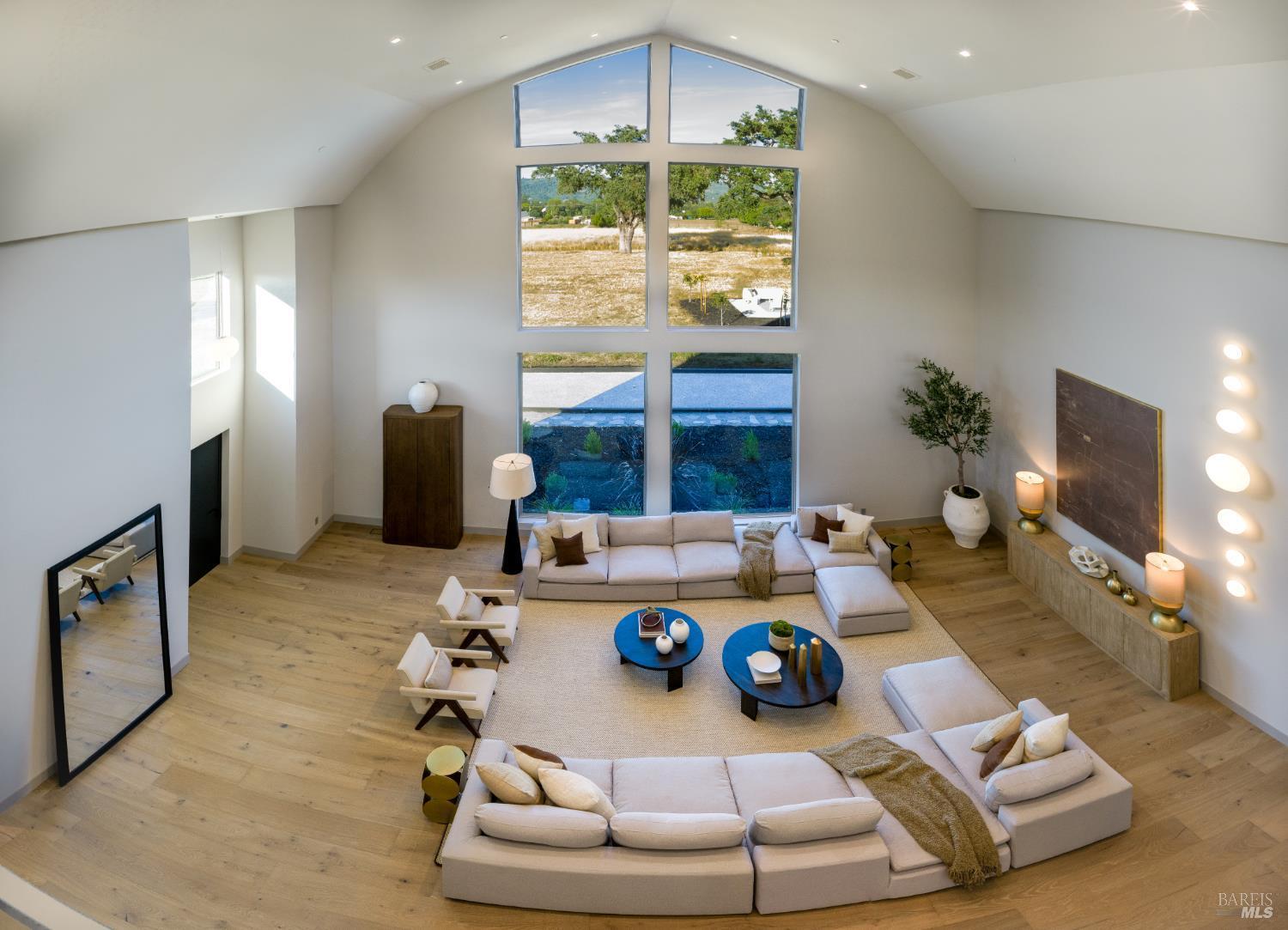 1100 & 1098 Craig Avenue, Sonoma #98