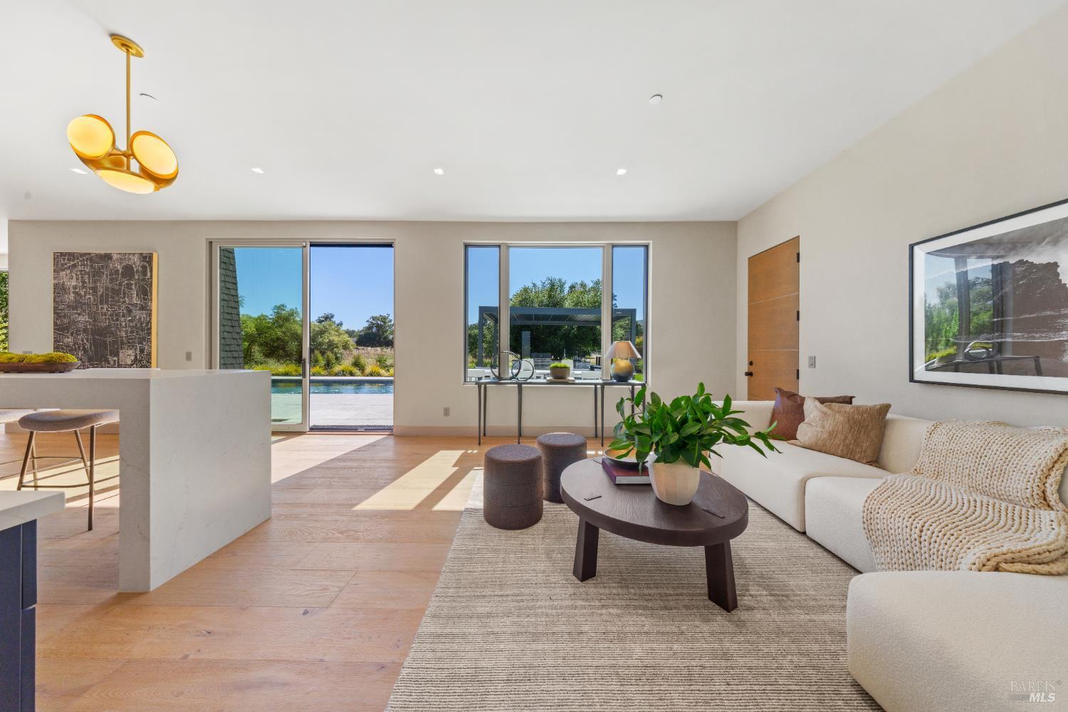 1100 & 1098 Craig Avenue, Sonoma #98