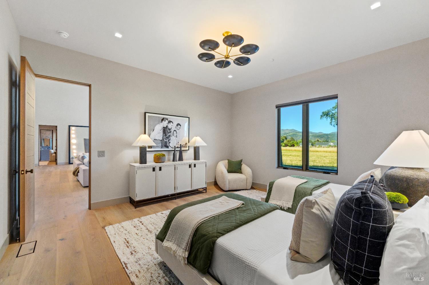 1100 & 1098 Craig Avenue, Sonoma #98