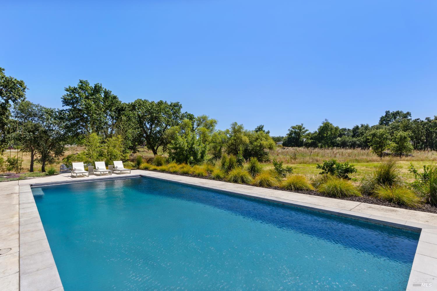 1100 & 1098 Craig Avenue, Sonoma #98