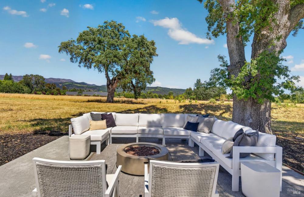 1100 & 1098 Craig Avenue, Sonoma #98