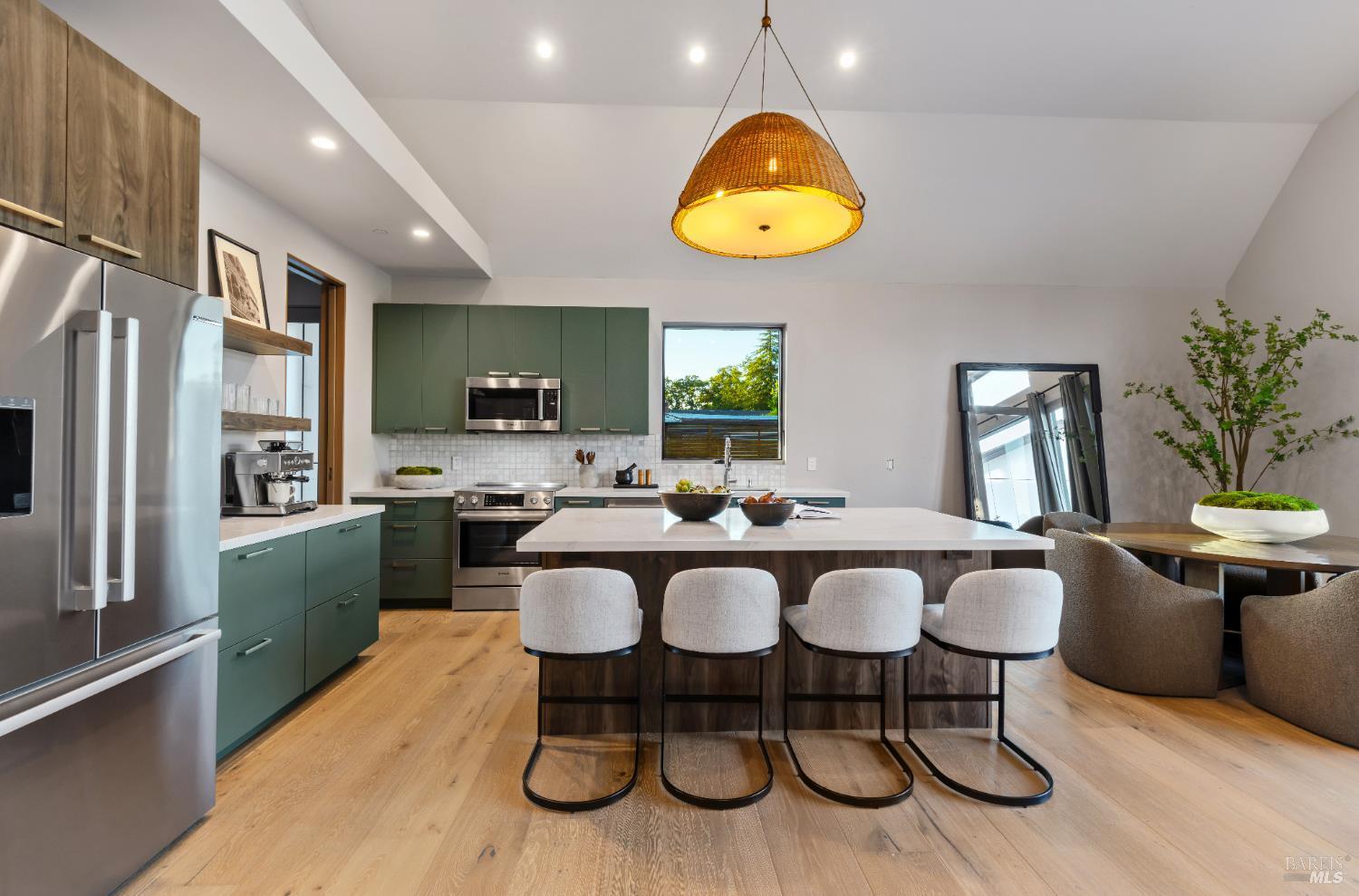 1100 & 1098 Craig Avenue, Sonoma #98