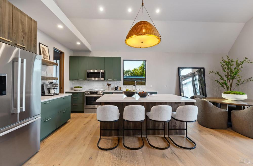 1100 & 1098 Craig Avenue, Sonoma #98