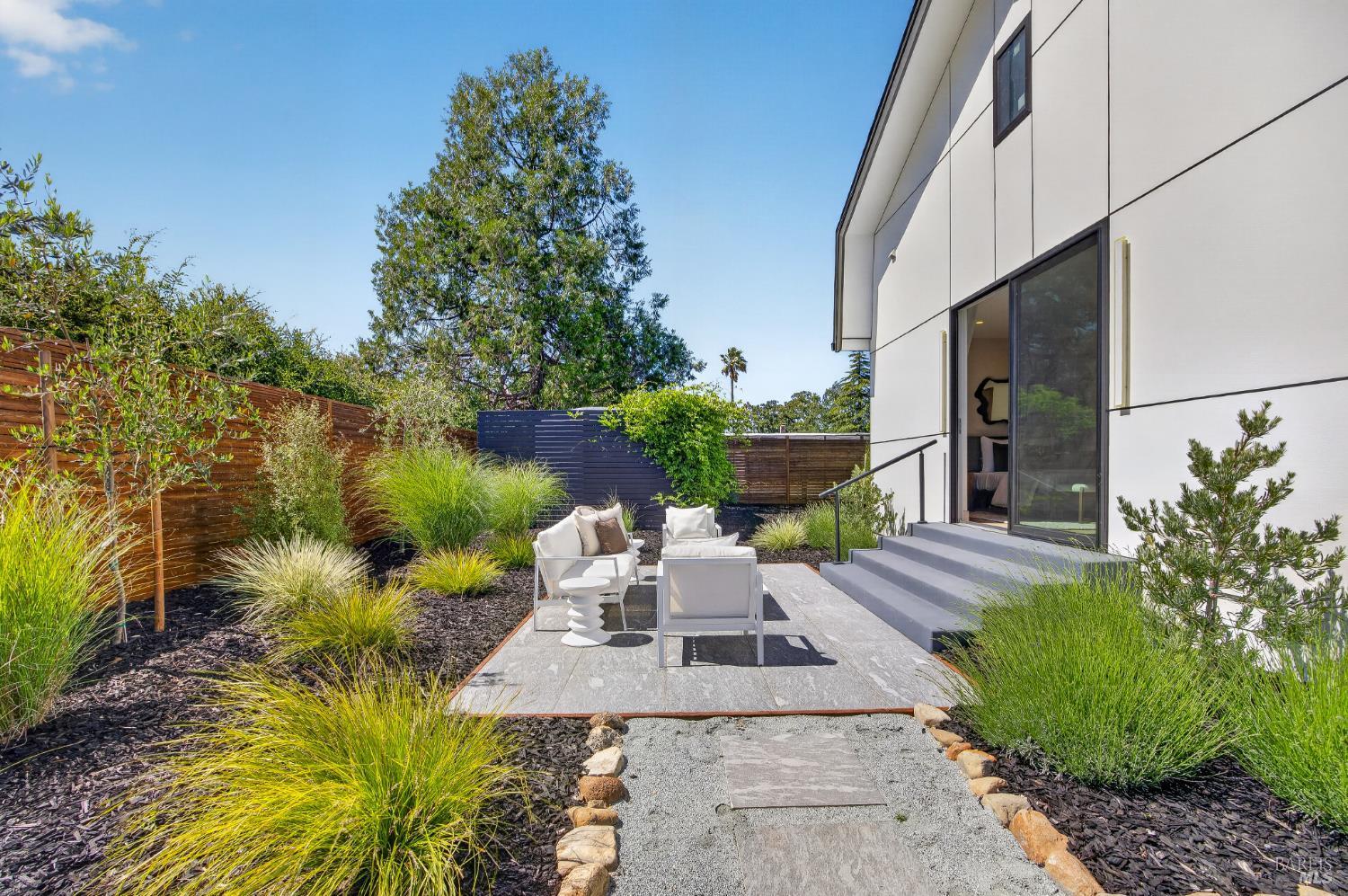 1100 & 1098 Craig Avenue, Sonoma #98