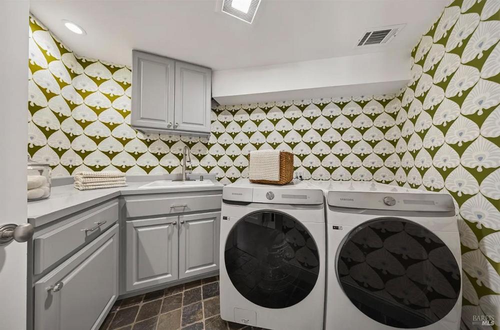 14 Sunny Oaks Drive, San Rafael #76