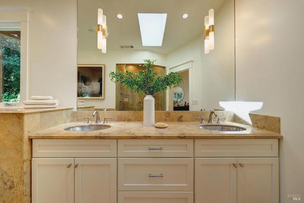 14 Sunny Oaks Drive, San Rafael #76