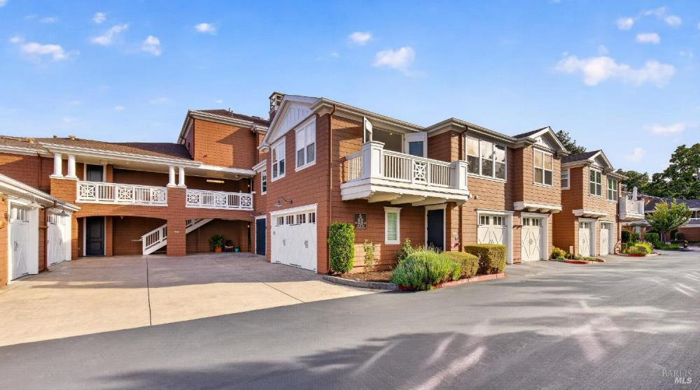 287 Camellia Circle, Larkspur #49