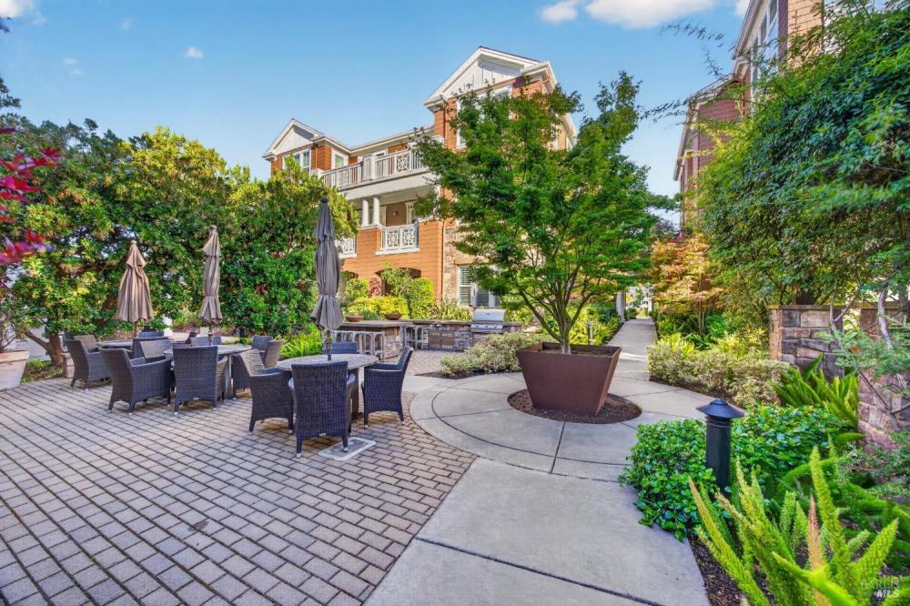 287 Camellia Circle, Larkspur #49