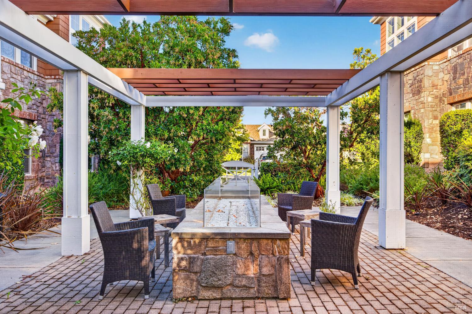 287 Camellia Circle, Larkspur #49