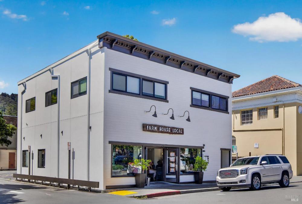 287 Camellia Circle, Larkspur #49