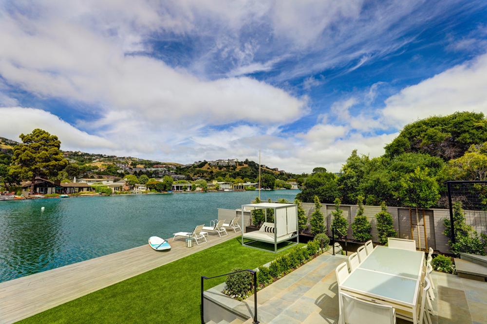 10 Edgewater Road, Belvedere #55