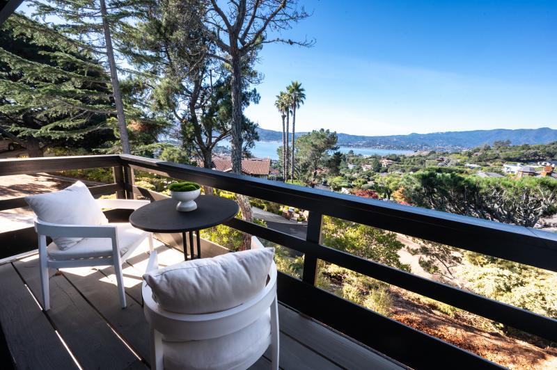 1 Santa Ana Court, Tiburon #66